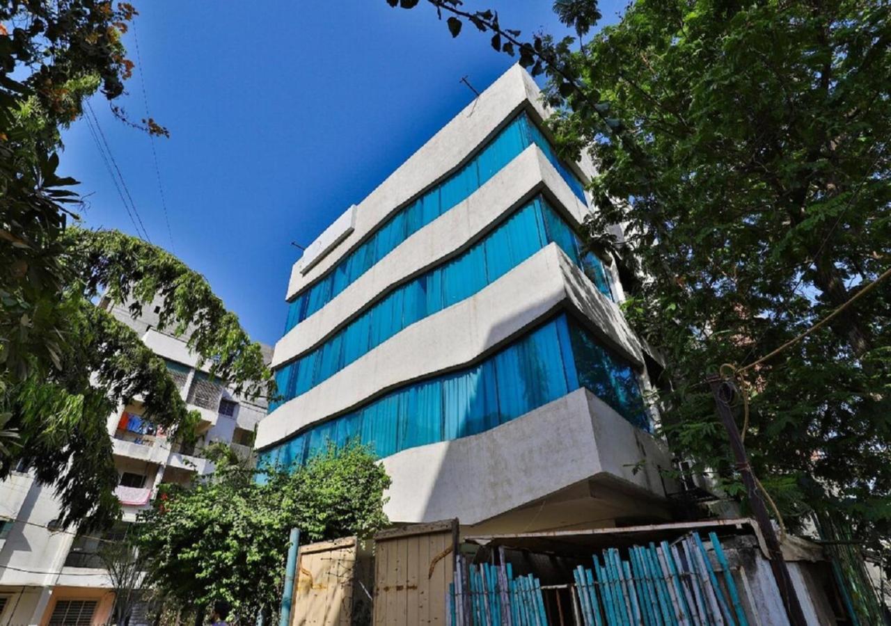 The Sky Imperial Hotel Yahvi ヴァドーダラー エクステリア 写真